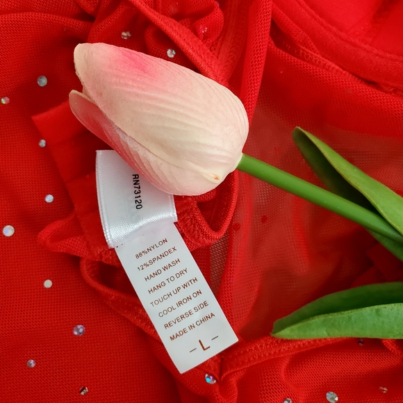 Frederick's Red Babydoll w/ Marabou Trim G-string - Picture 6 of 6